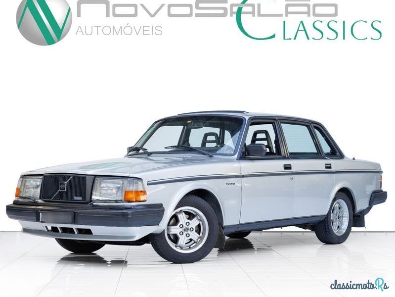 1983' Volvo 240 photo #1