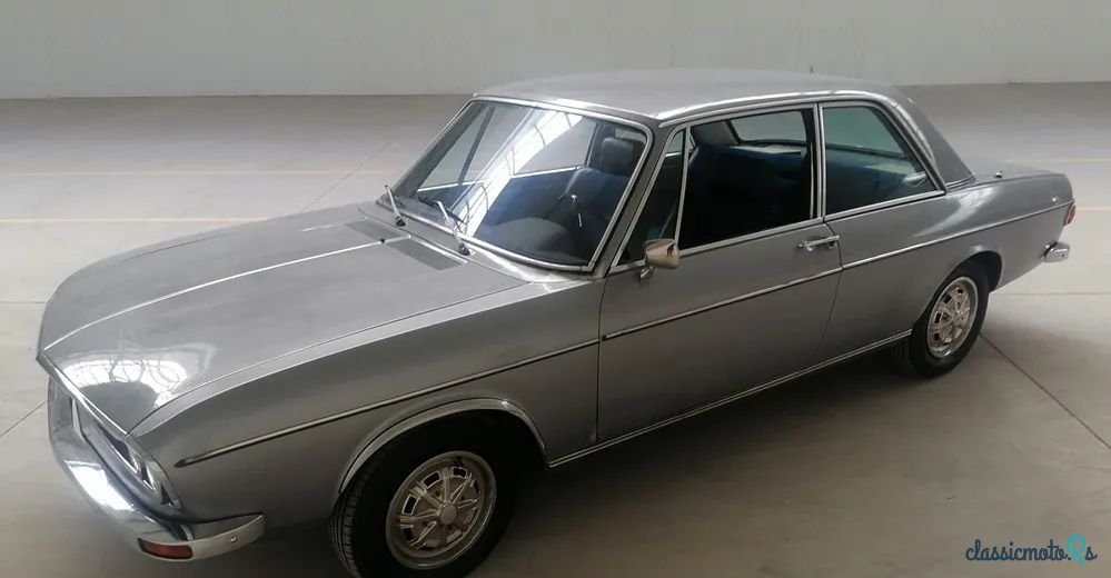 1972' Audi 100 photo #2