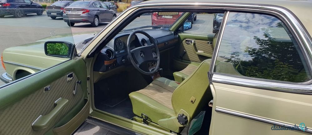 1980' Mercedes-Benz W123 photo #5