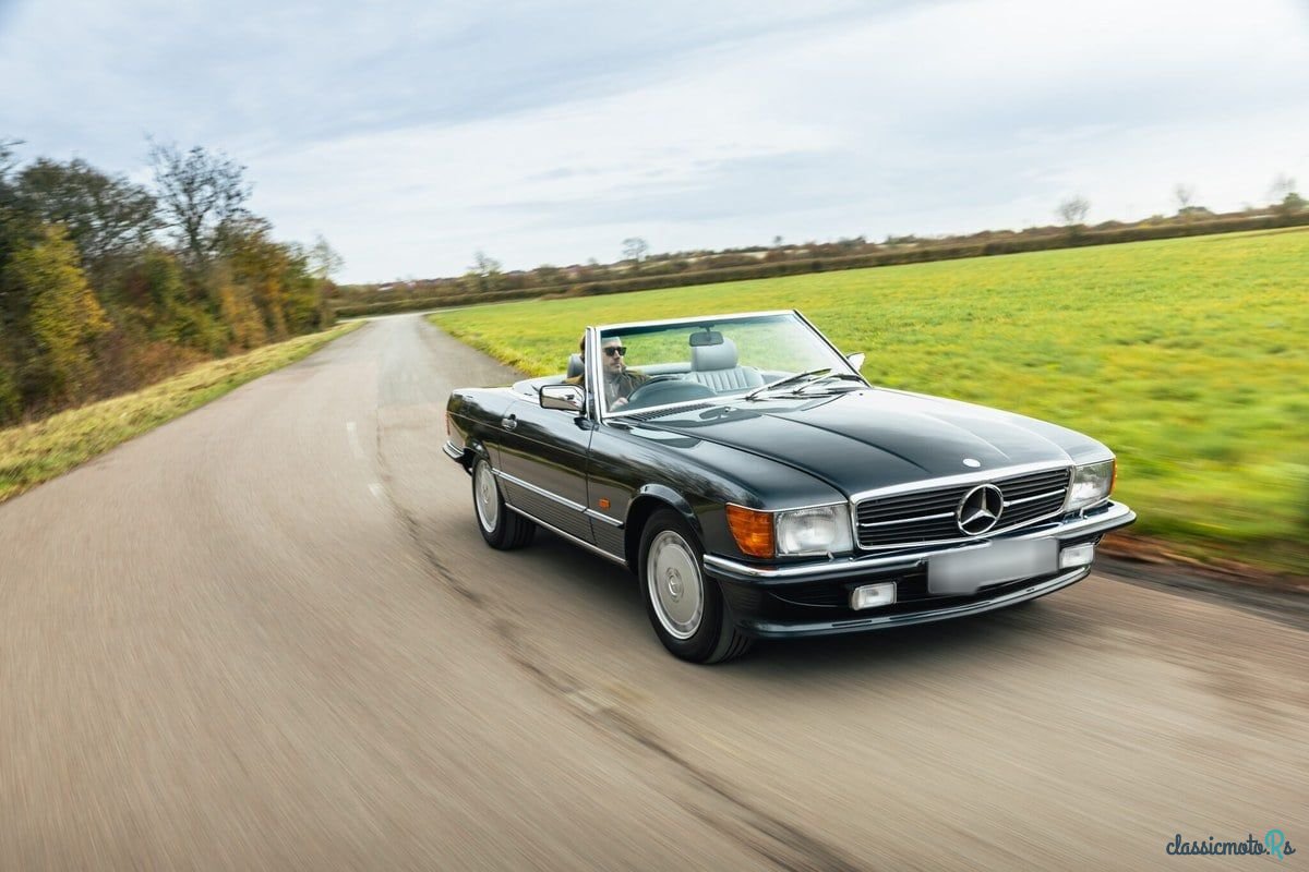 1989' Mercedes-Benz Sl Class photo #1