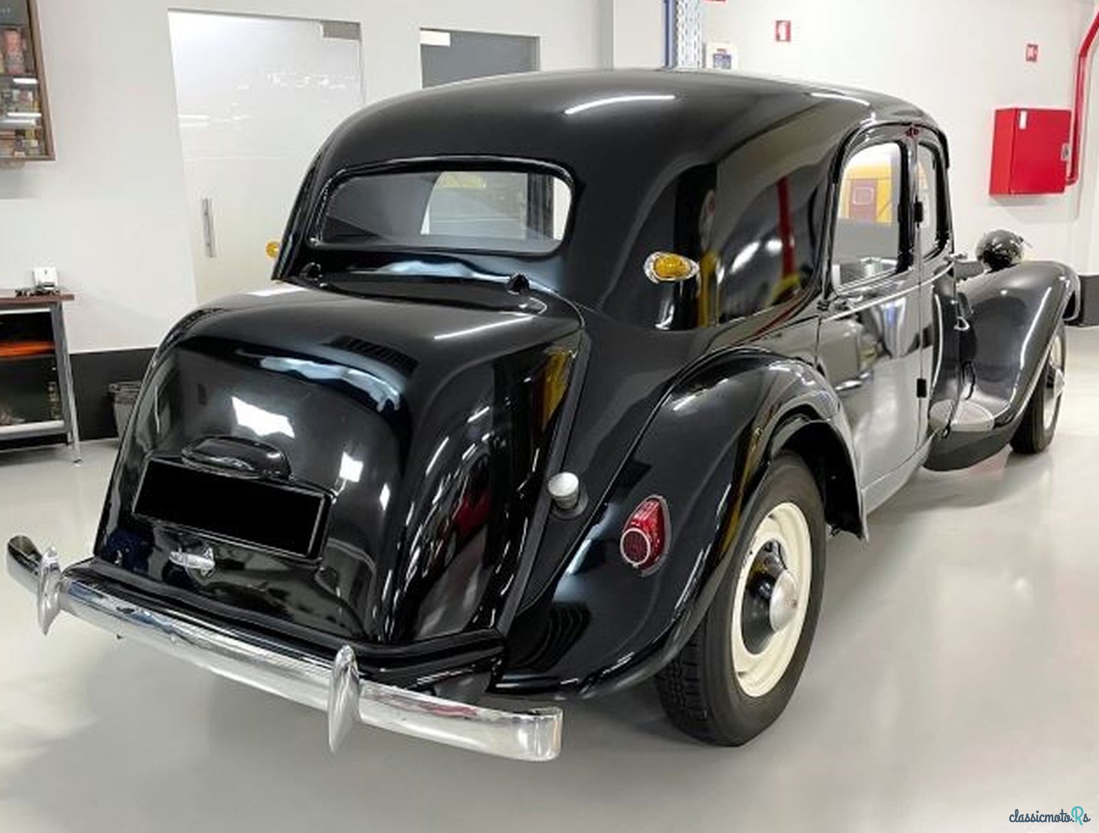 1954' Citroen 11 B For Sale. Portugal