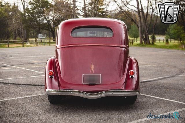 1936' Ford Deluxe photo #5