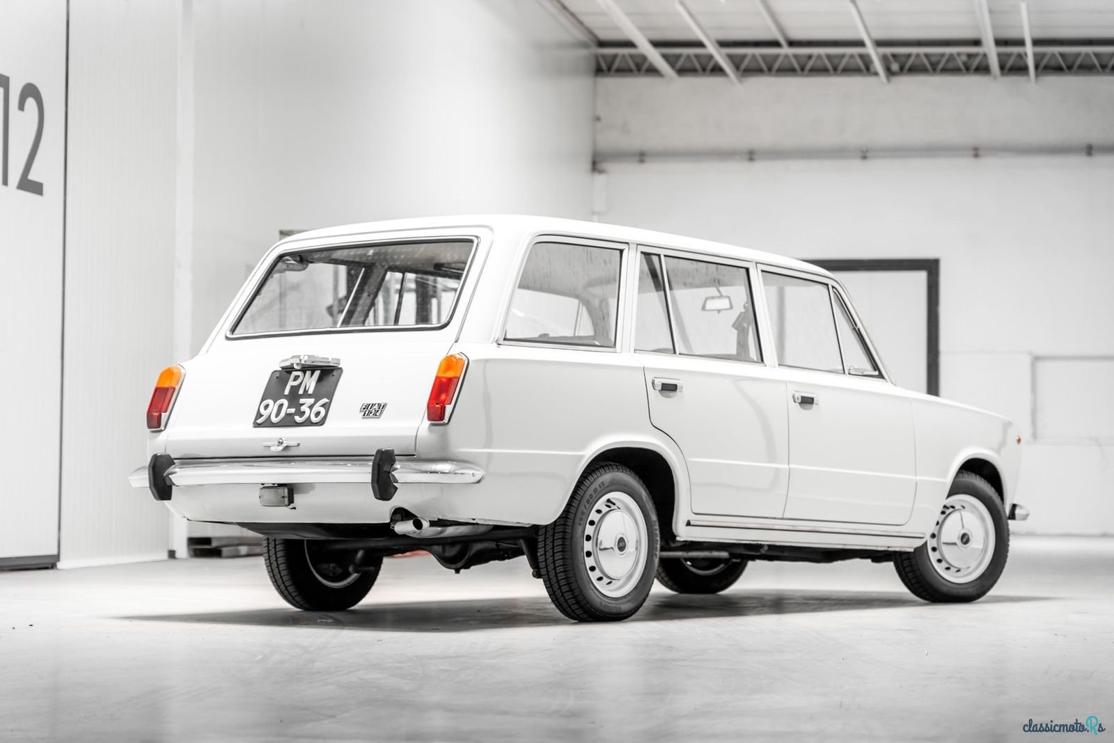 1975' Fiat 124 photo #1