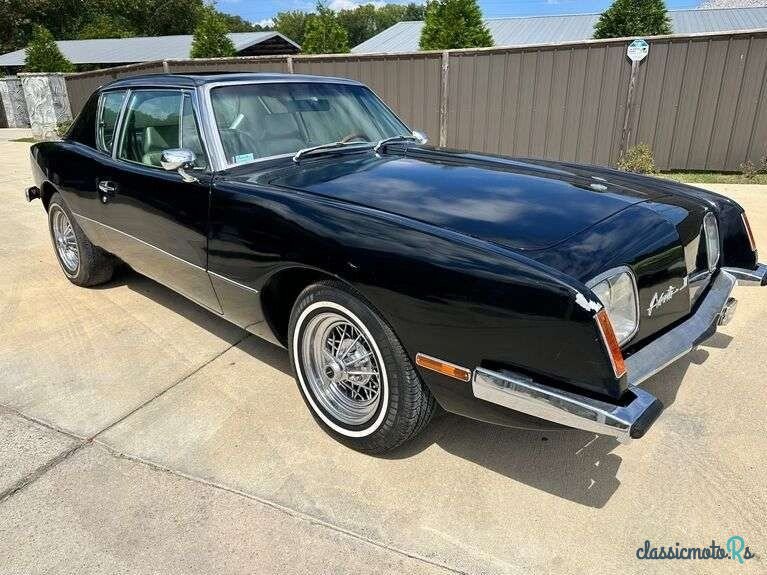 1983' Avanti II photo #3