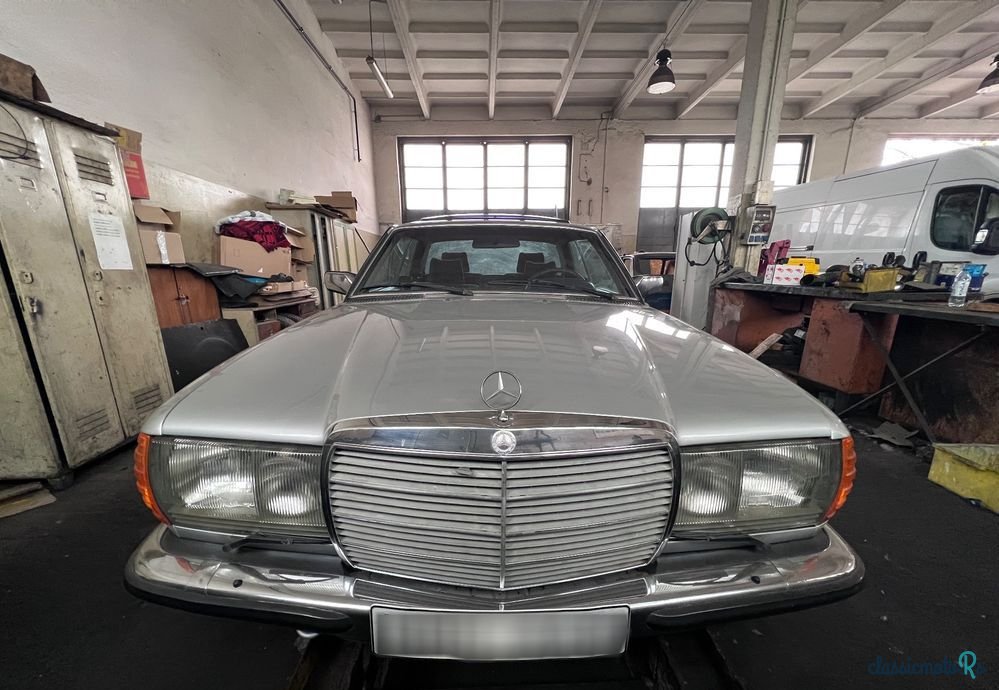 1977' Mercedes-Benz 280 photo #2