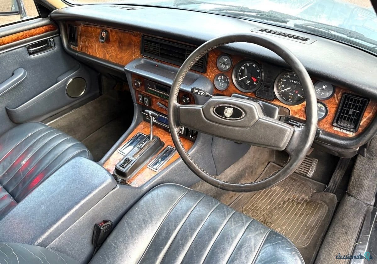 1988' Jaguar Sovereign photo #4