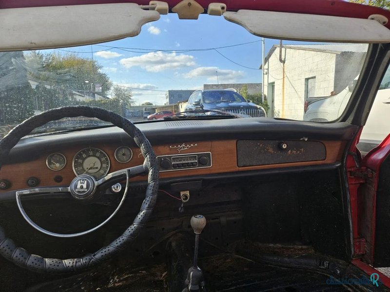 1968' Volkswagen Karmann Ghia photo #5