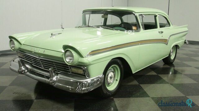 1957' Ford Custom photo #3