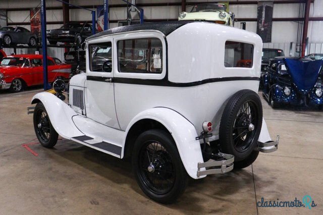 1928' Ford photo #5