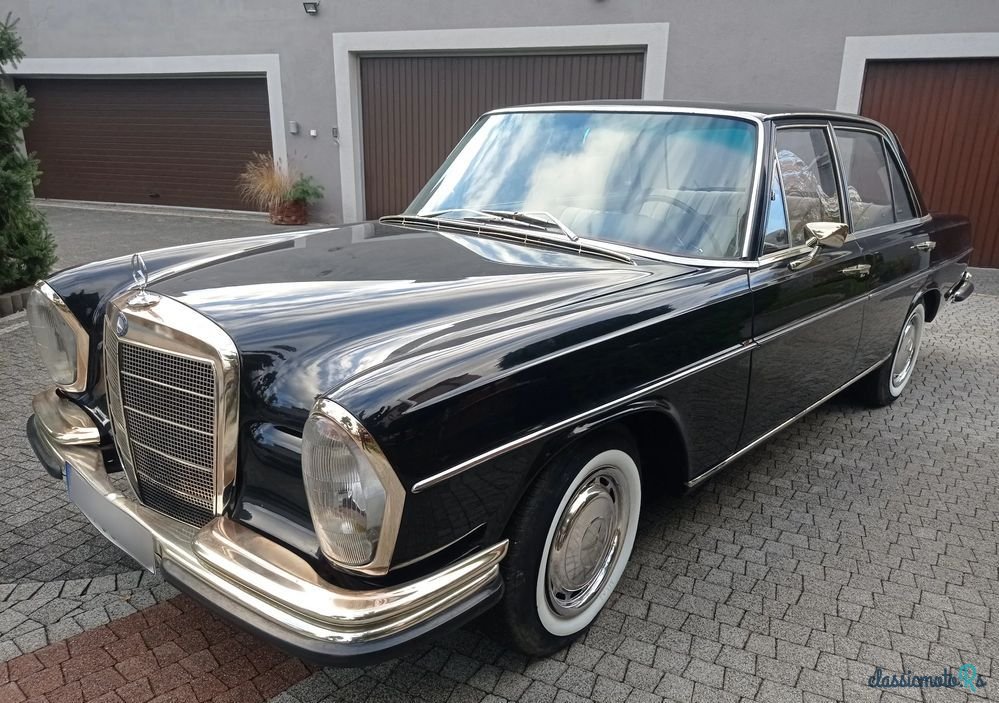 1966' Mercedes-Benz 250S W108 photo #2