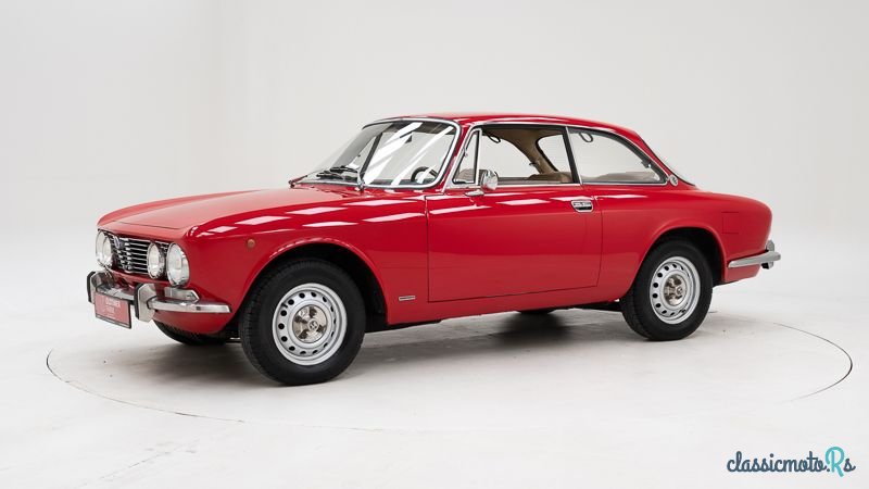 1974' Alfa Romeo 2000 GT Veloce '74 CH23344 photo #1