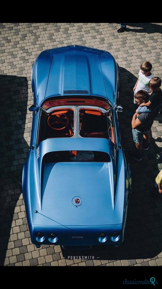 1976' Chevrolet Corvette C3 STINGRAY photo #1