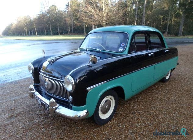 1954' Ford Consul photo #4
