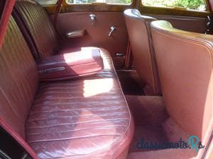 1954' Riley Rme photo #5