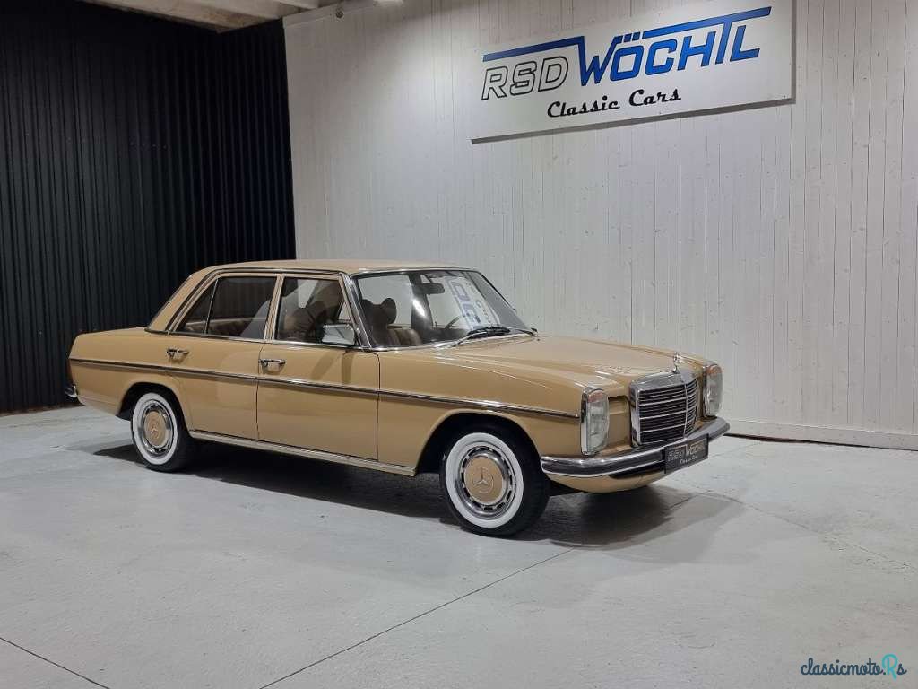 1973' Mercedes-Benz 240D photo #1