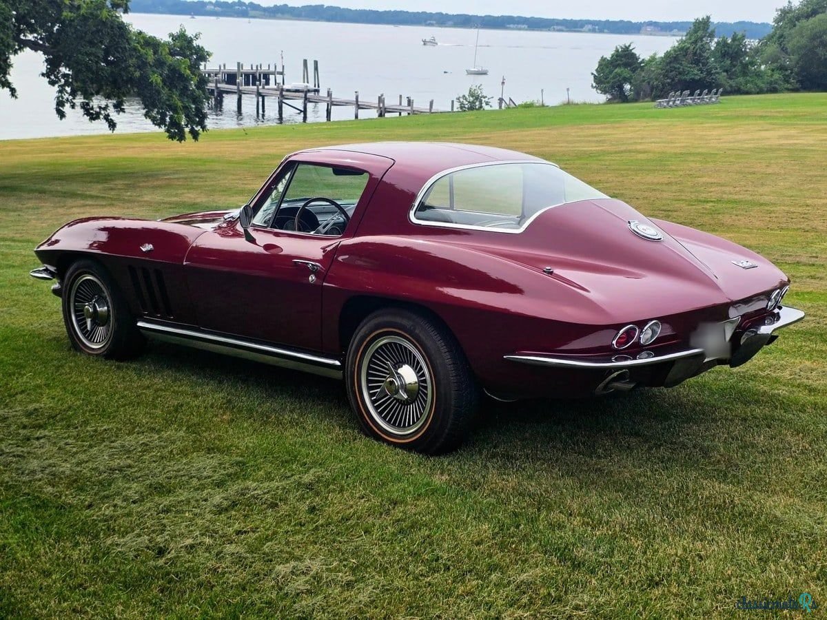 1965' Chevrolet Corvette photo #1