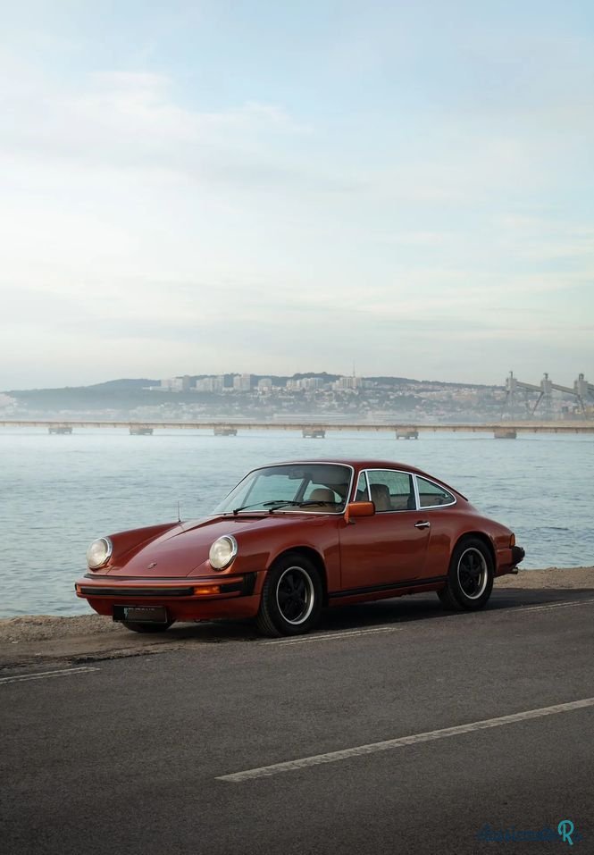 1975' Porsche 911 photo #2