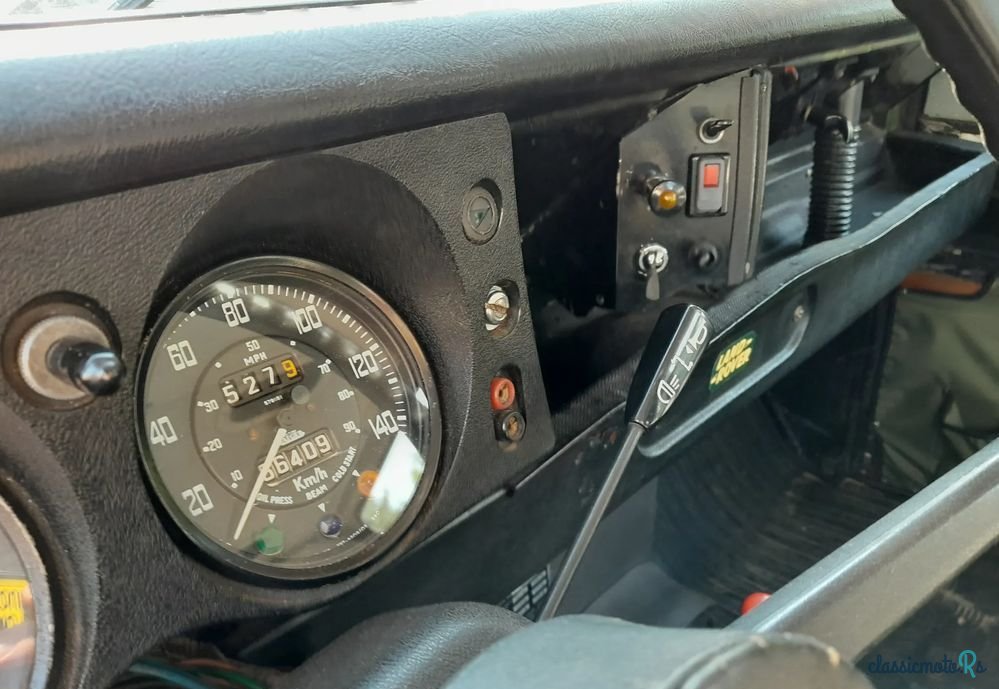 1975' Land Rover Series III photo #3