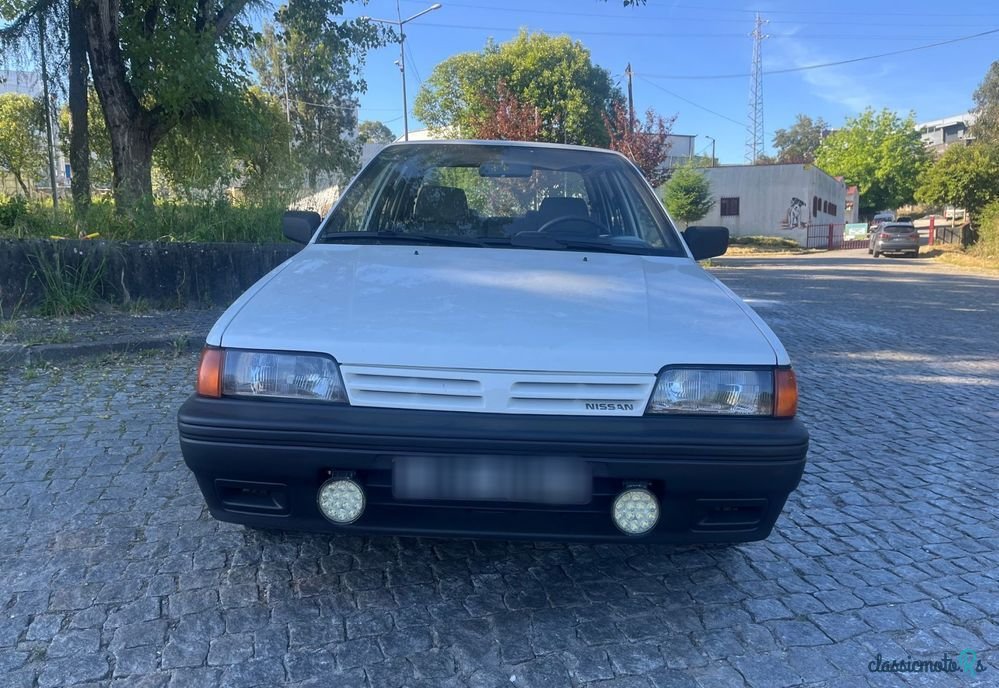 1987' Nissan Sunny photo #2