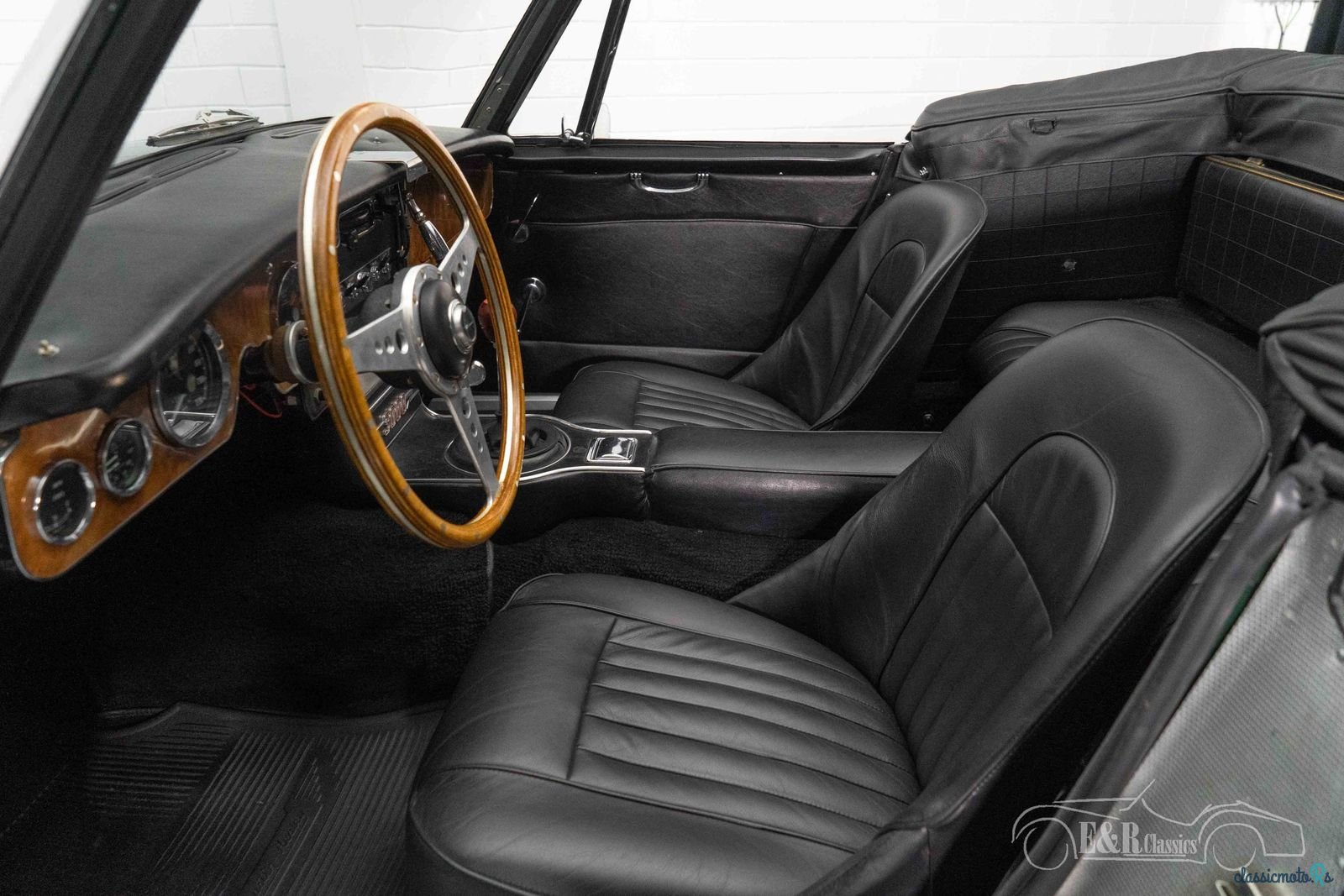 1966' Austin-Healey 3000 photo #5