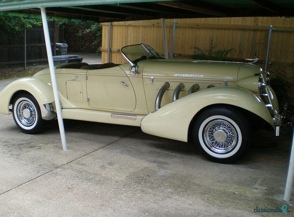 1936' Auburn photo #3