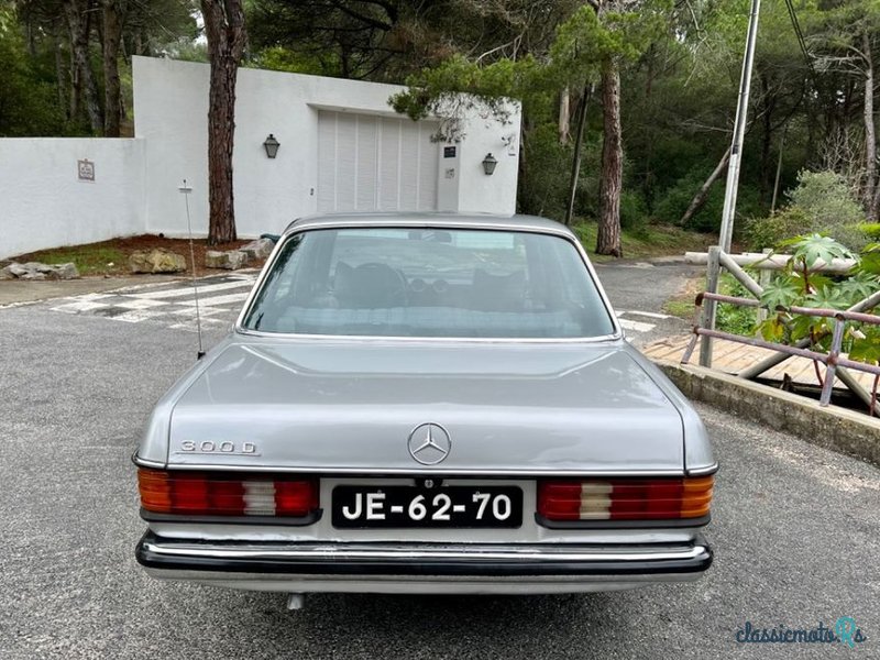 1979' Mercedes-Benz 300 photo #4