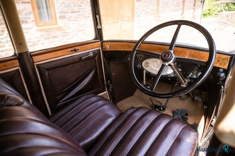 1928' Citroen 12/24 Saloon photo #2