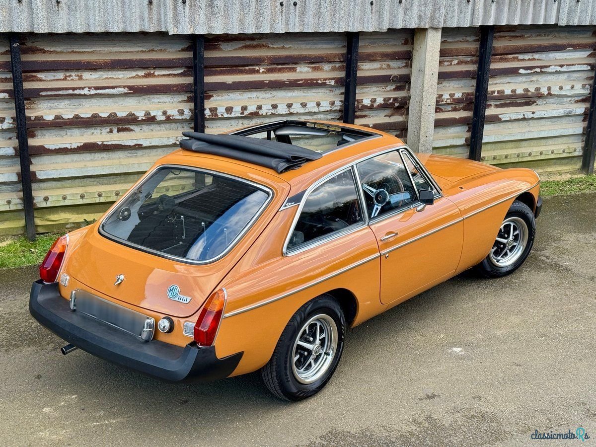 1975' MG MGB photo #3
