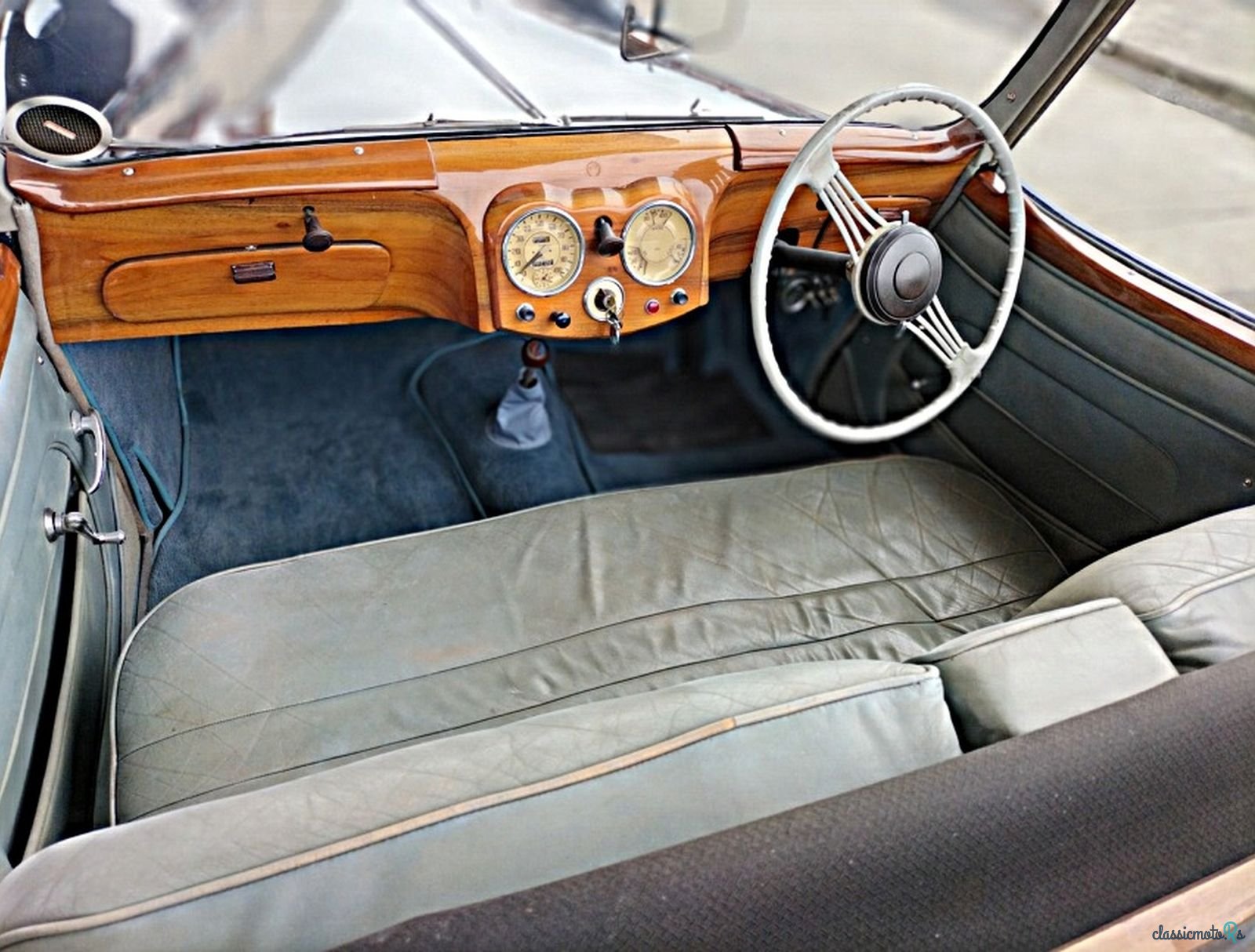 1947' Triumph Roadster photo #5