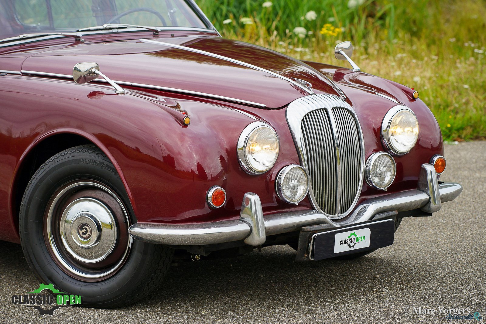 1967' Daimler Sovereign 250 photo #5
