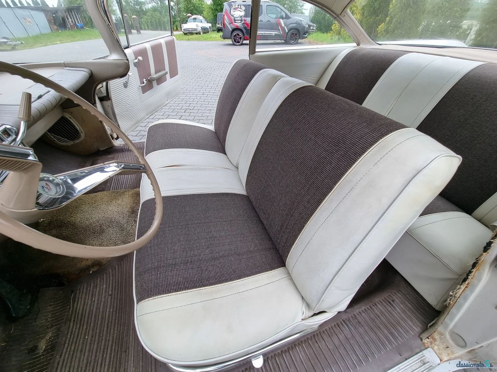 1960' Buick Le Sabre photo #5