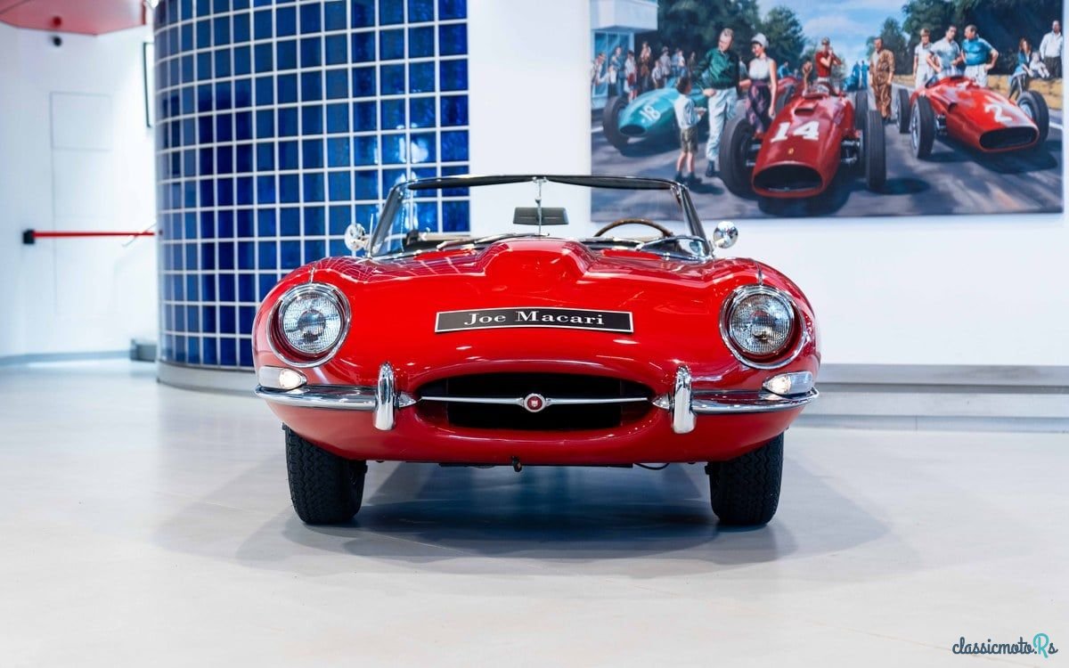 1968' Jaguar E-Type photo #2