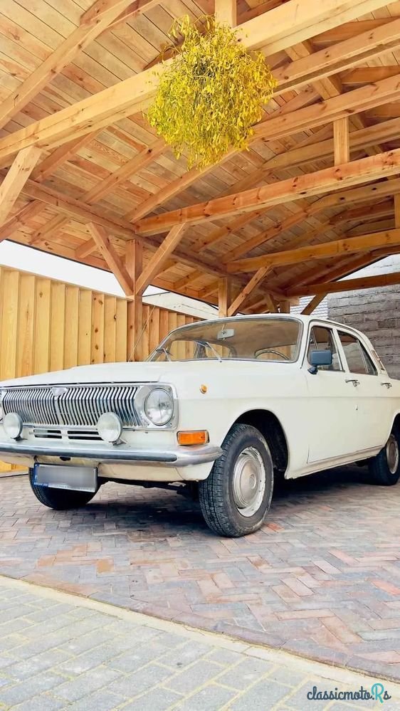 1972' Gaz 24 Wołga photo #1