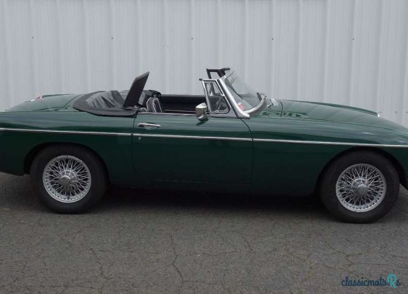 1965' MG MGB photo #2