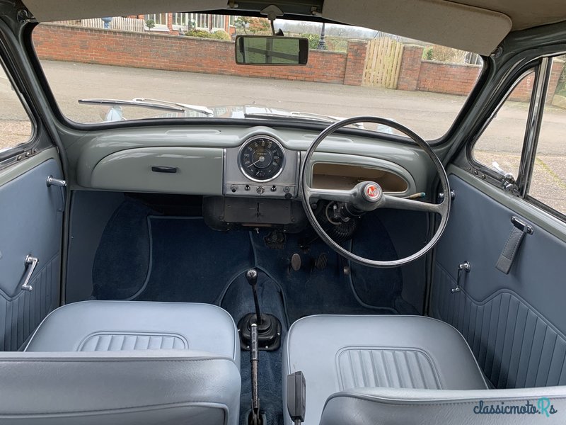 1965' Morris Traveller photo #5