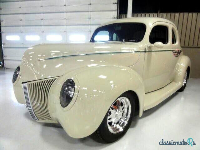 1940' Ford photo #2