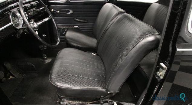 1967' Volkswagen Beetle photo #3