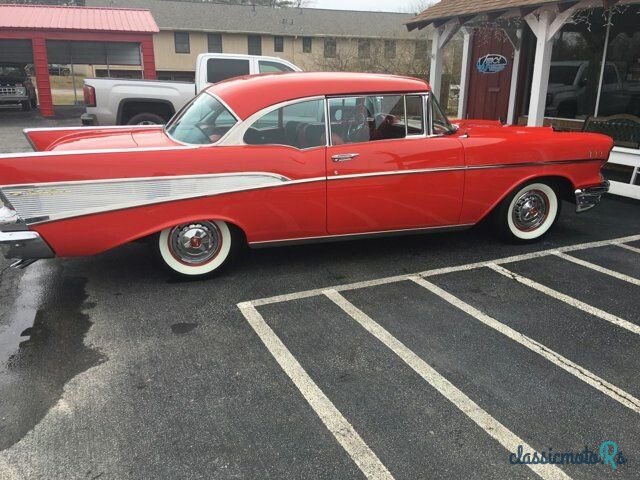 1957' Chevrolet Bel Air photo #1
