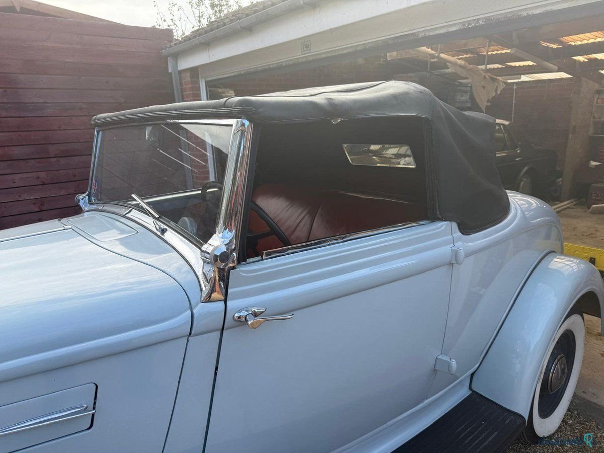 1938' Chrysler New Yorker photo #4