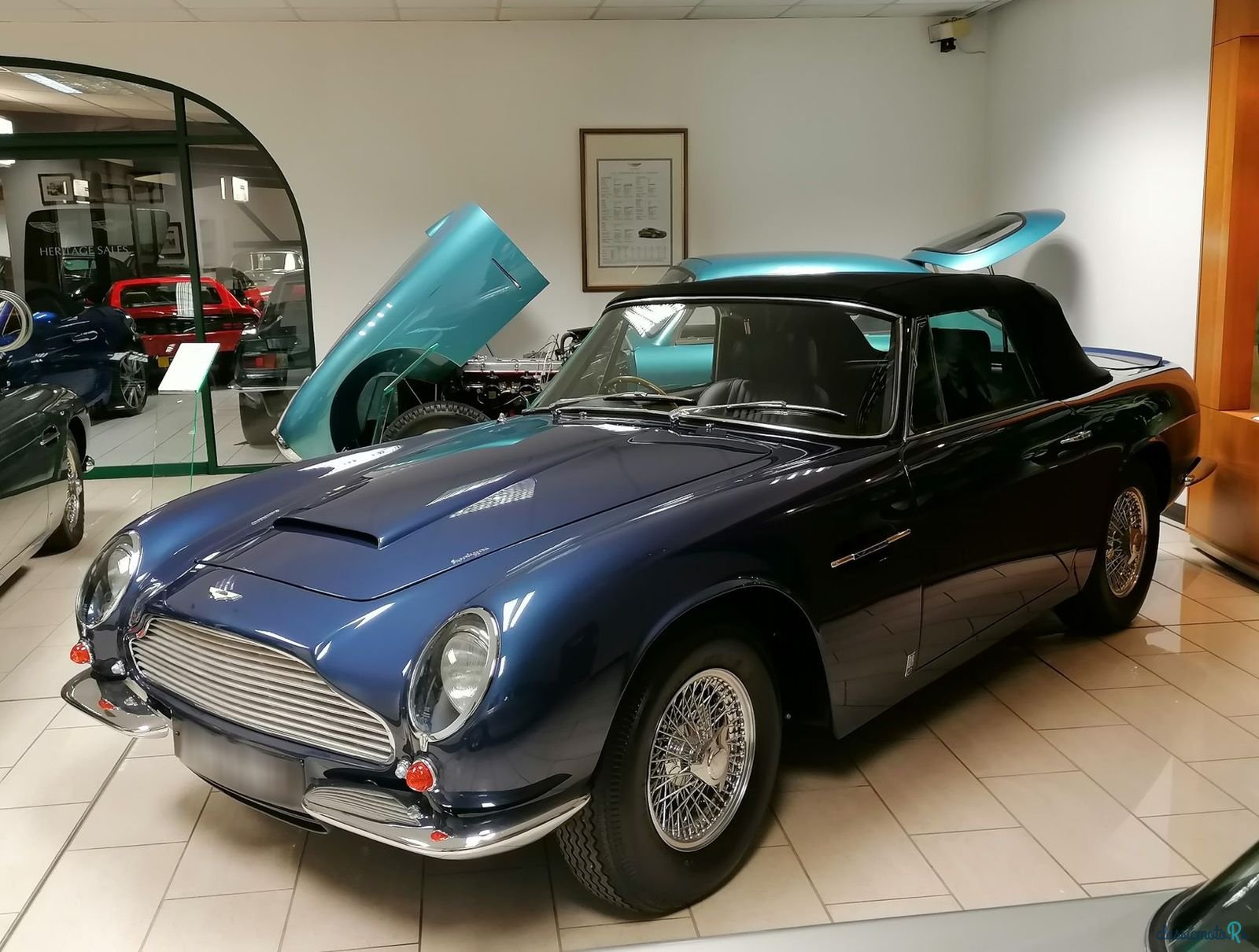 1968' Aston Martin DB6 photo #2