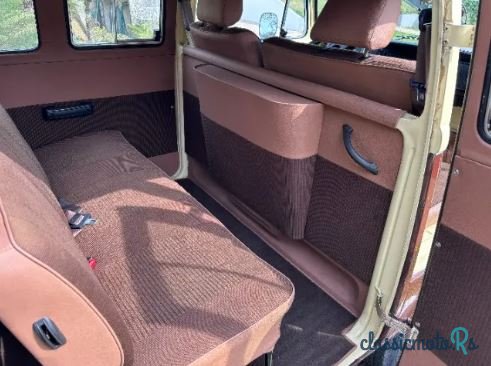 1983' Volkswagen Vans photo #2