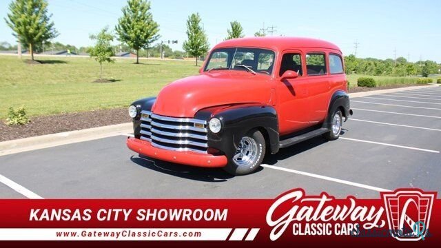 1949' Chevrolet Suburban photo #1