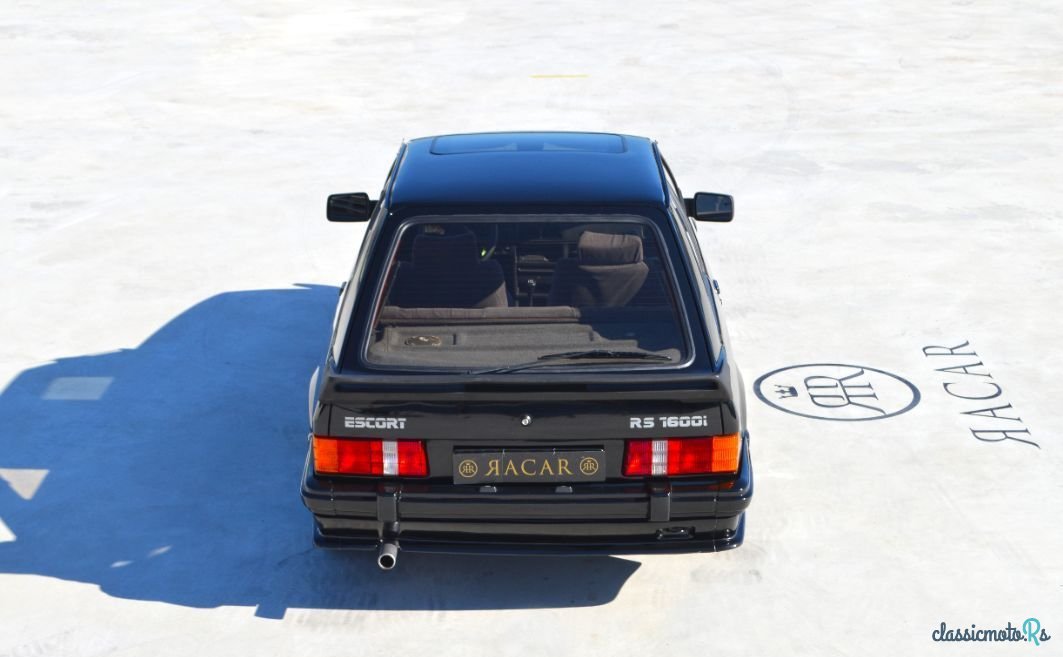 1983' Ford Escort 1.6 Rs photo #6