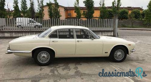 1971' Jaguar Xj 4.2 photo #3