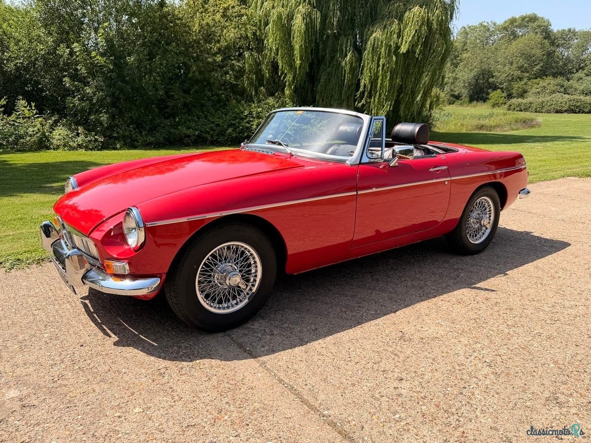 1967' MG MGB photo #1