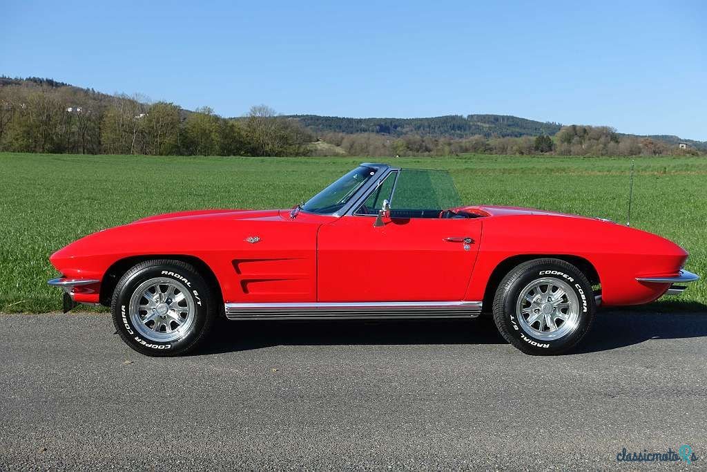 1964' Chevrolet Corvette photo #3