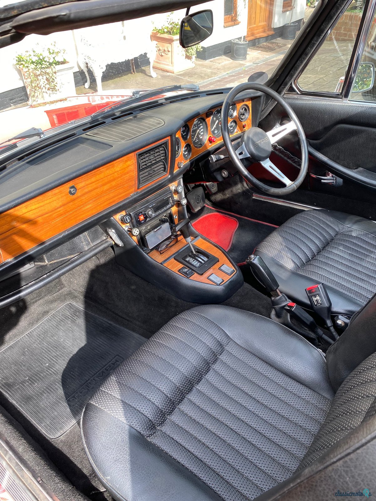 1976' Triumph Stag photo #6