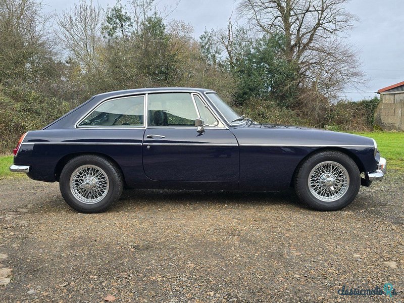 1970' MG MGB photo #6