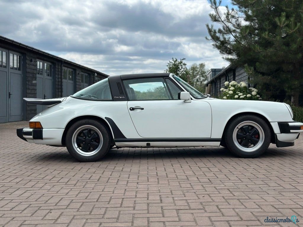 1988' Porsche 911 photo #1