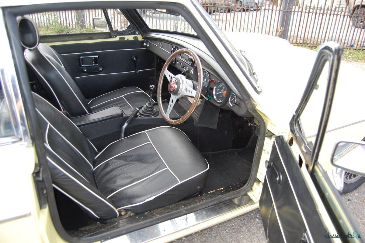 1968' MG MGB photo #6